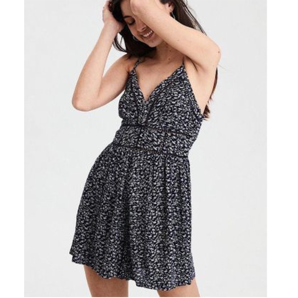 American Eagle 🦅 Dark Floral Romper